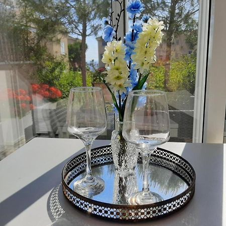 H&O Danaos Sea Breeze Apartment بافوس المظهر الخارجي الصورة