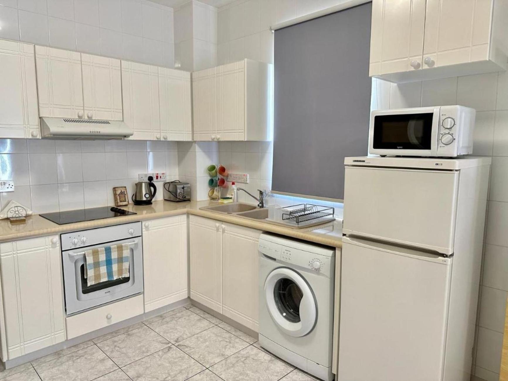 H&O Danaos Sea Breeze Apartment بافوس المظهر الخارجي الصورة