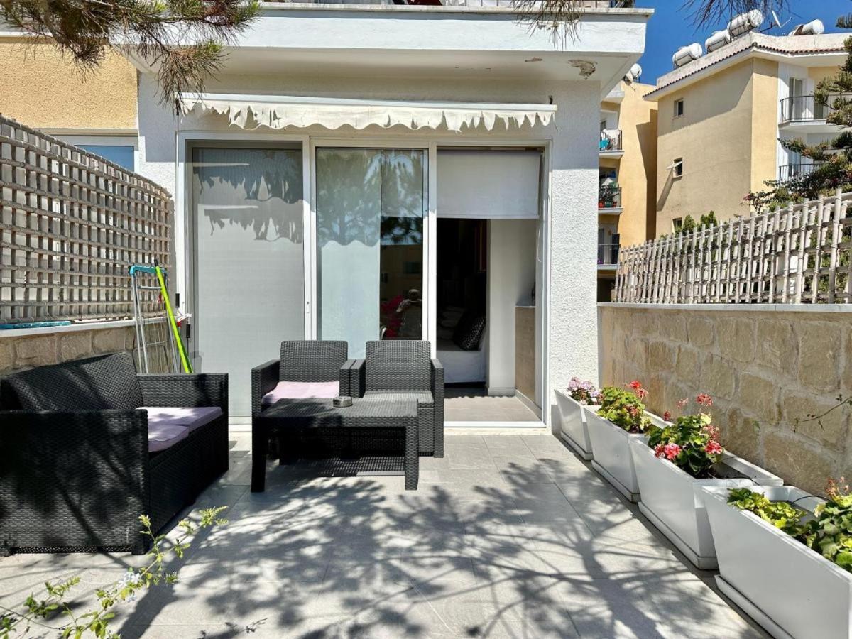 H&O Danaos Sea Breeze Apartment بافوس المظهر الخارجي الصورة