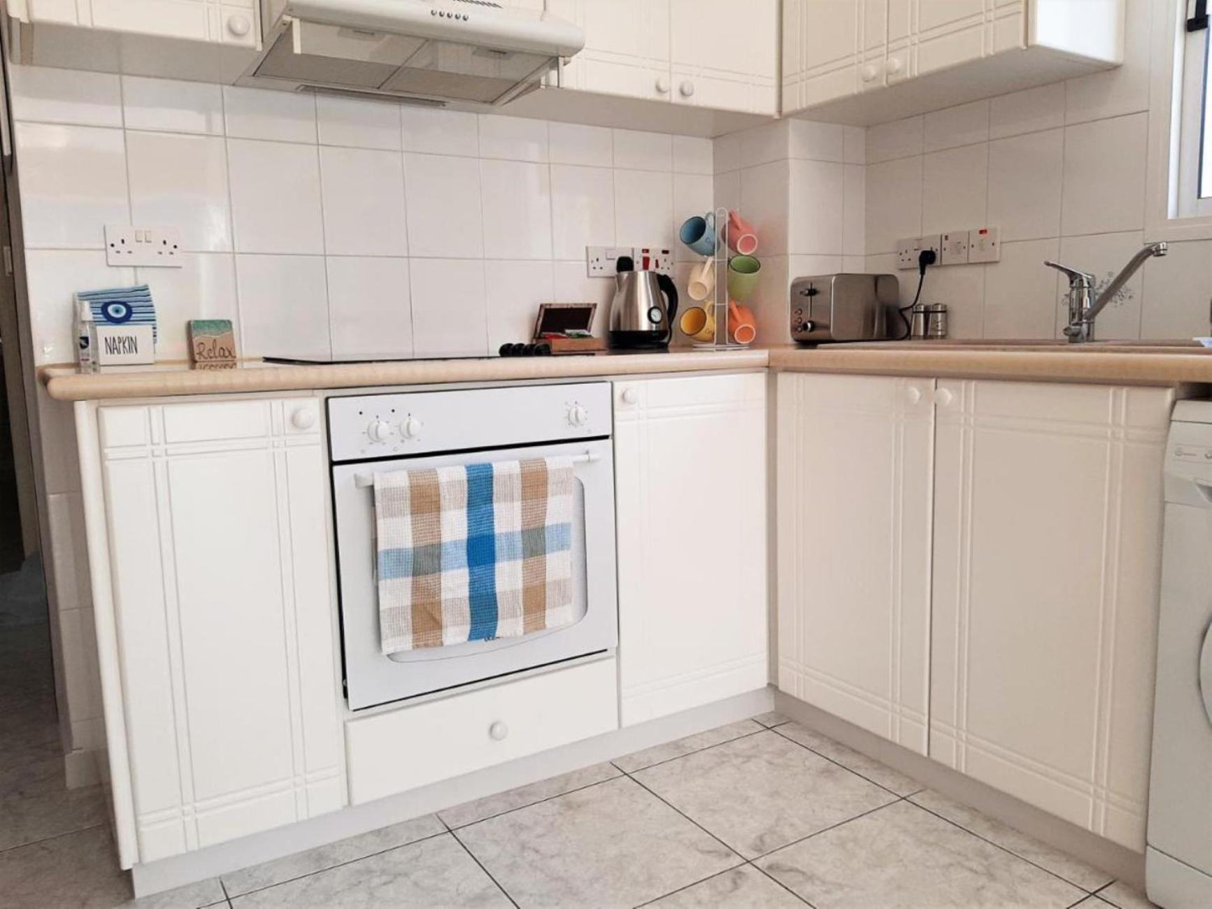 H&O Danaos Sea Breeze Apartment بافوس المظهر الخارجي الصورة